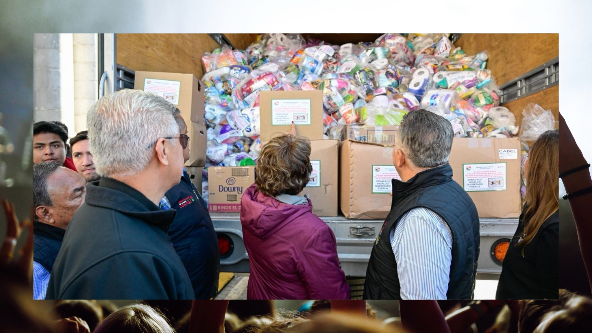 Gobernadora Delfina Gómez recibe 14 toneladas de ayuda humanitaria del SUTEYM para familias damnificadas