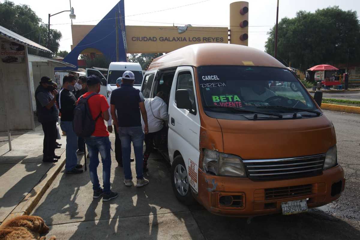 ¡Ratas de combi terminaron bien atoradas! 🚓