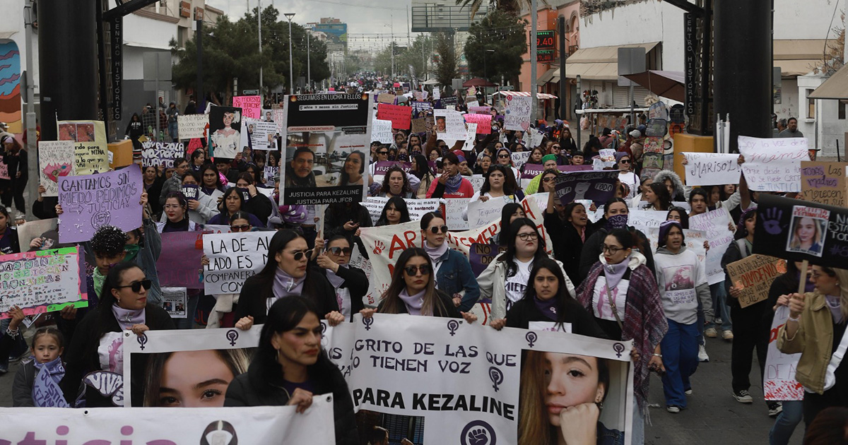 En este momento estás viendo Marcha feminista toma calles de Juárez 💜