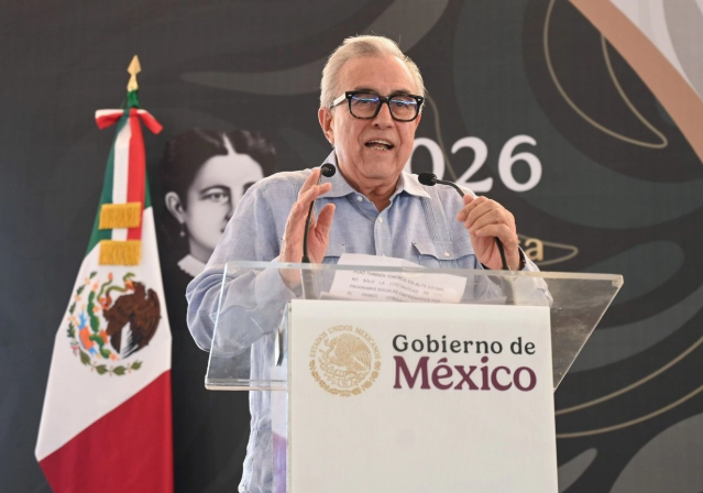 🚨💰 ¡Dicen que jugaba pa’ los dos bandos! Excomandante habría jalado con “Los Chapitos”