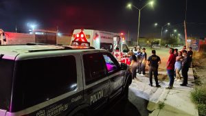 Lee más sobre el artículo ¡VECINOS SE RIFAN Y EVITAN UNA TRAGEDIA MAYOR!